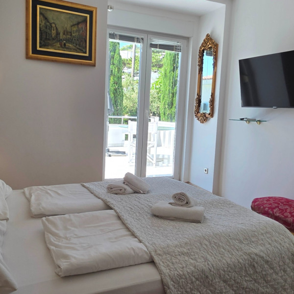 Zimmer, Villa Perla Baska, Villa Perla Baska mit Pool in der N&auml;he des Meeres, Ba&scaron;ka, Insel Krk, Kroatien Ba&scaron;ka