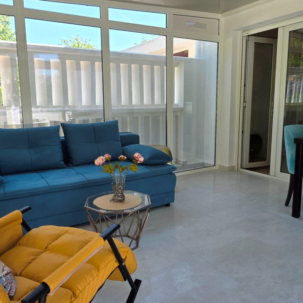 Das Wohnzimmer, Villa Perla Baska, Villa Perla Baska mit Pool in der N&auml;he des Meeres, Ba&scaron;ka, Insel Krk, Kroatien Ba&scaron;ka