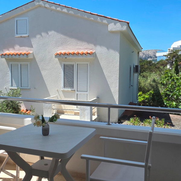 Das Wohnzimmer, Villa Perla Baska, Villa Perla Baska mit Pool in der N&auml;he des Meeres, Ba&scaron;ka, Insel Krk, Kroatien Ba&scaron;ka