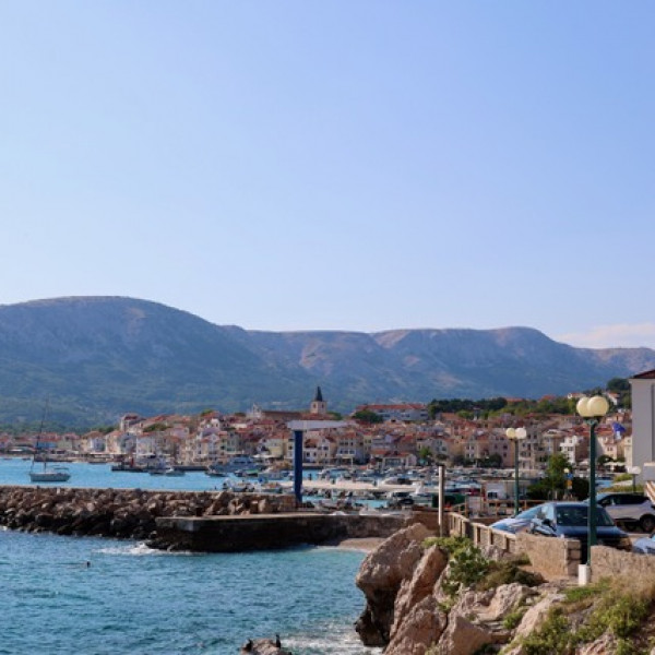 Villa Perla Baska, Villa Perla Baska mit Pool in der N&auml;he des Meeres, Ba&scaron;ka, Insel Krk, Kroatien Ba&scaron;ka