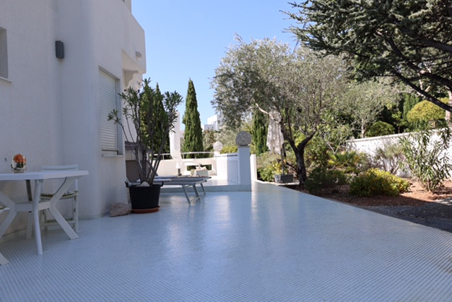 Villa Perla - Apartments equipped for a carefree vacation on the island of Krk, Villa Perla Baska with pool near the sea, Ba&scaron;ka, Krk Island, Croatia Ba&scaron;ka